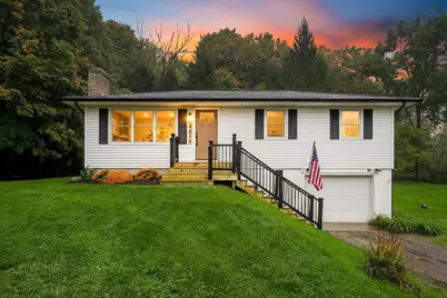 4616 Pettis Avenue NE, Belmont, MI 49306 - Photo 3