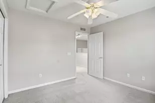 26649 Kirkway Dr, Woodhaven, MI 48183 - Photo 23