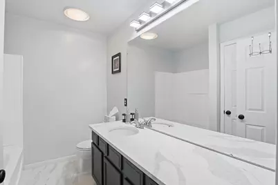 26649 Kirkway Drive, Woodhaven, MI 48183 - Photo 17