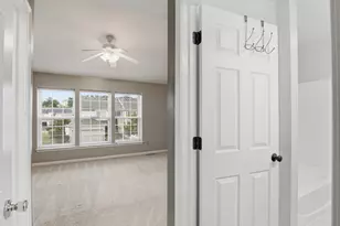 26649 Kirkway Dr, Woodhaven, MI 48183 - Photo 19