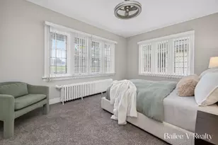 1049 Second St NW, Grand Rapids, MI 49504 - Photo 13