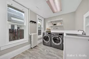 1049 Second St NW, Grand Rapids, MI 49504 - Photo 29