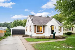 829 Ariebill St SW, Wyoming, MI 49509 - Photo 3