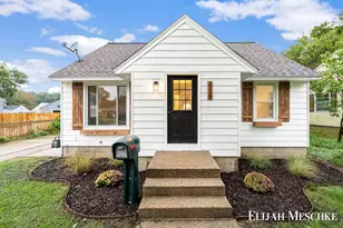 829 Ariebill St SW, Wyoming, MI 49509 - Photo 5