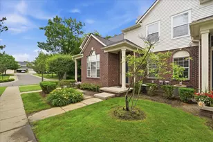 18101 Adri Circle, Walled Lake, MI 48390 - Photo 3