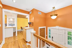648 Sunset Ln, East Lansing, MI 48823 - Photo 19