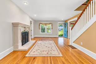 648 Sunset Ln, East Lansing, MI 48823 - Photo 7