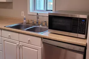 1367 E Summit Ave, Muskegon, MI 49444 - Photo 19