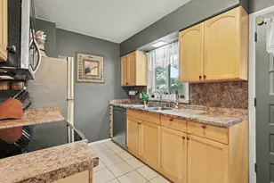 1702 Leif Ave, Muskegon, MI 49441 - Photo 9