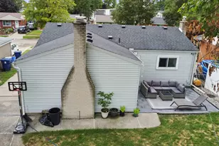 8234 Holly Dr, Canton, MI 48187 - Photo 37