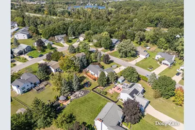 1860 Sandrel Drive NE, Grand Rapids, MI 49505 - Photo 33