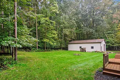 2202 11 Mile Road NE, Rockford, MI 49341 - Photo 27