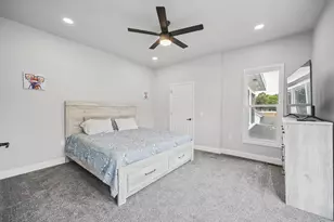 18 Franklin St, Hartford, MI 49057 - Photo 17