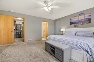 102 Hunter's Trail Ct, Middleville, MI 49333 - Photo 9
