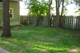 1628 Kalamazoo Ave SE, Grand Rapids, MI 49507 - Photo 3