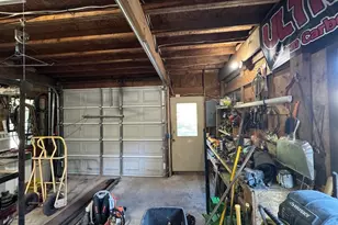 141 Hawthorne Dr, Beaverton, MI 48612 - Photo 81