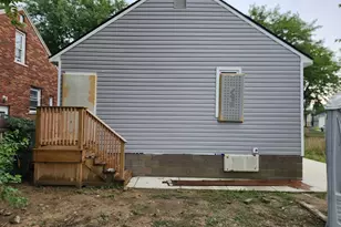 4457 Maryland St, Detroit, MI 48224 - Photo 3