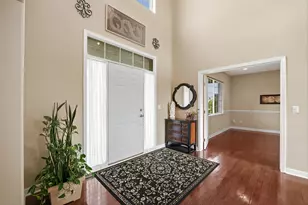 887 Gallery Ln, Ann Arbor, MI 48103 - Photo 7