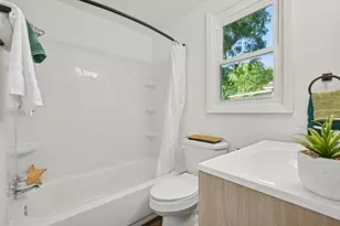 411 N Augusta Dr, Augusta, MI 49012 - Photo 9