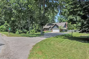 2569 Ridgewood Trail, Berrien Springs, MI 49103 - Photo 3