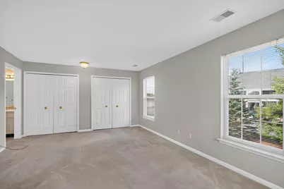 743 W Barrington Circle, Jackson, MI 49203 - Photo 17