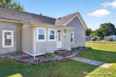 705 Washington Street, Lakeview, MI 48850 - Photo 7