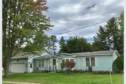 106 W Vermont Avenue, White Pigeon, MI 49099 - Photo 1