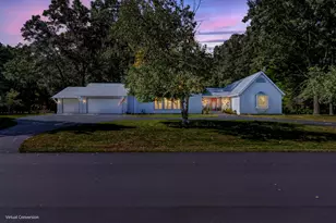 3985 Harbor Point Dr, Norton Shores, MI 49441 - Photo 3