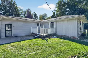 29728 Redfield St, Niles, MI 49120 - Photo 5