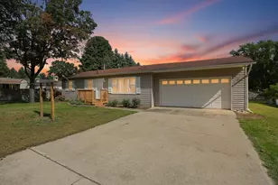1319 Cedarhurst Rd, Niles, MI 49120 - Photo 1