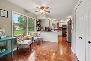 17172 Cherokee Trail, Three Rivers, MI 49093 - Photo 9