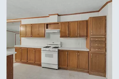 308 Silverhill Drive, Houghton Lake, MI 48629 - Photo 9