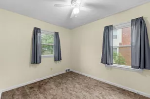 38 W Hallett St, Hillsdale, MI 49242 - Photo 17