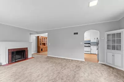 38 W Hallett Street, Hillsdale, MI 49242 - Photo 7