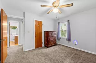 38 W Hallett St, Hillsdale, MI 49242 - Photo 15