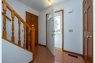 505 Highland Avenue, Saint Joseph, MI 49085 - Photo 5
