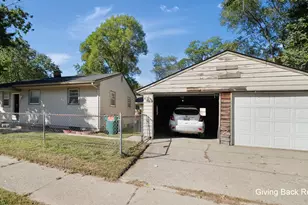 3392 Flamingo Ave SW, Wyoming, MI 49509 - Photo 25