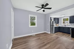 33550 Beechwood St, Westland, MI 48185 - Photo 13