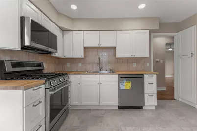 24601 Carlysle Street, Dearborn, MI 48124 - Photo 21