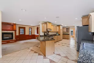 1761 Chevy Chase Blvd, Kalamazoo, MI 49008 - Photo 19