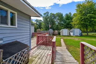 1295 S Brks Rd, Muskegon, MI 49442 - Photo 17