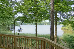 10749 Kings Ln, Berrien Springs, MI 49103 - Photo 23