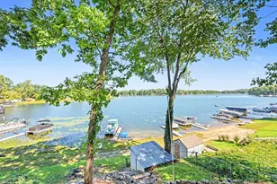 48164 70th Ave, Decatur, MI 49045 - Photo 1