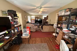 1615 Ogden Ave, Benton Harbor, MI 49022 - Photo 9
