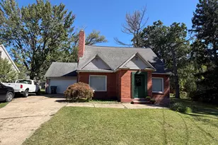 1615 Ogden Ave, Benton Harbor, MI 49022 - Photo 1