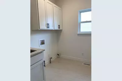 733 Britt Circle, Dundee, MI 48131 - Photo 9