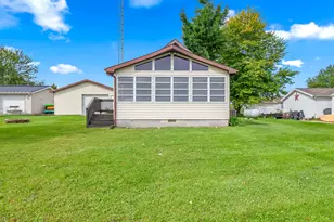 14800 Lark Dr, Camden, MI 49232 - Photo 13