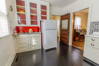 360 Burke Street, River Rouge, MI 48218 - Photo 11