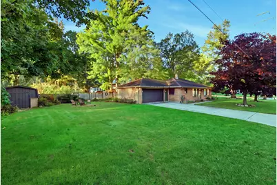 236 W South Street, Hastings, MI 49058 - Photo 3