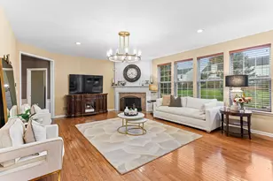 16775 Black River Dr, Northville, MI 48168 - Photo 9